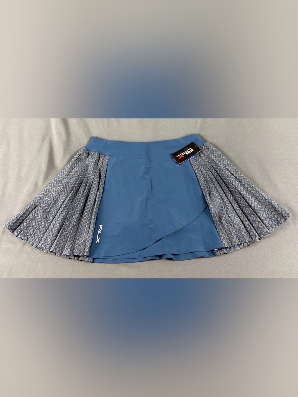 RLX Ralph Lauren Womens Golf Skort Floral Pleated Medium Blue Nylon MSRP $148